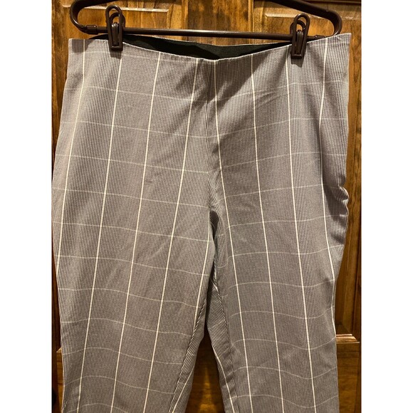 A New Day Pants Size 14 Cropped Black & White Striped Side Zipper Elastic Waist - Picture 11 of 12